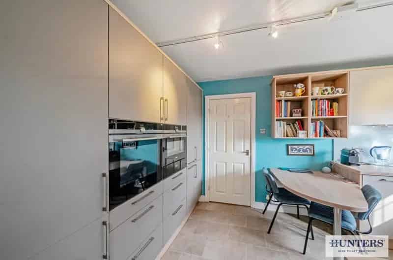4 Bedroom Detached House For Sale in Selby
