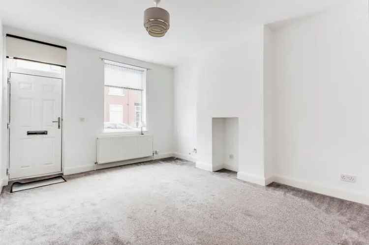 2 Bedroom Mid Terrace House Wakefield West Yorkshire WF2