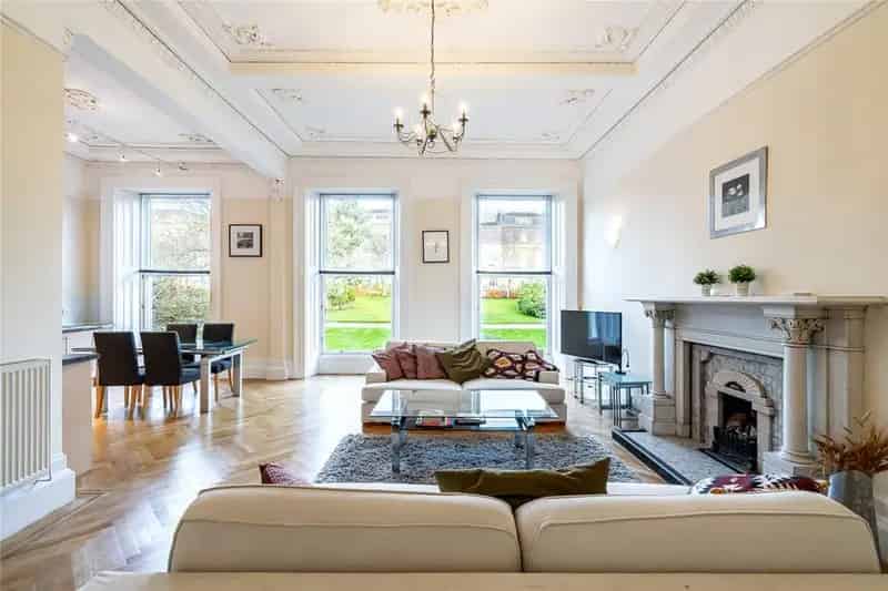 2 Bedroom Apartment Glasgow City Centre