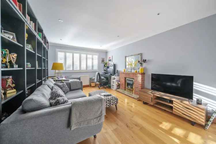 Five Bedroom House Oxford Rural Living City Access