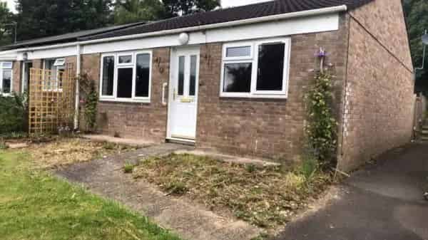 Two Bedroom Bungalow in Wellow