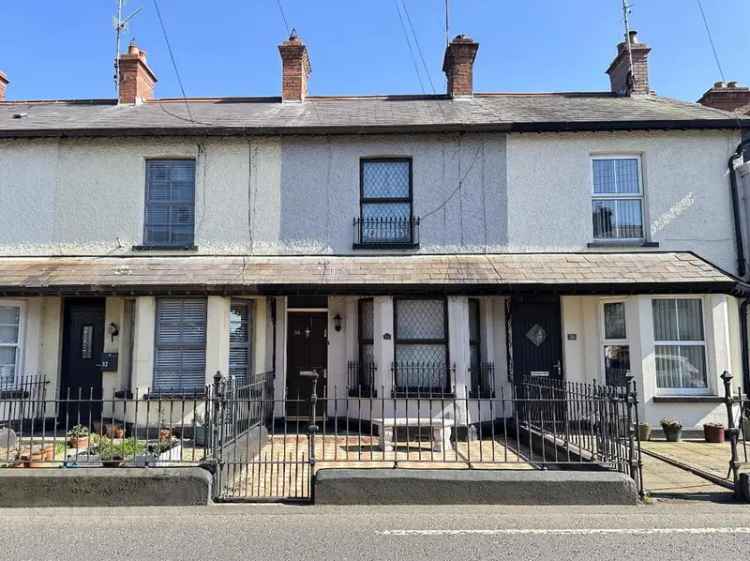 2 Bedroom Mid Terrace House Donaghcloney