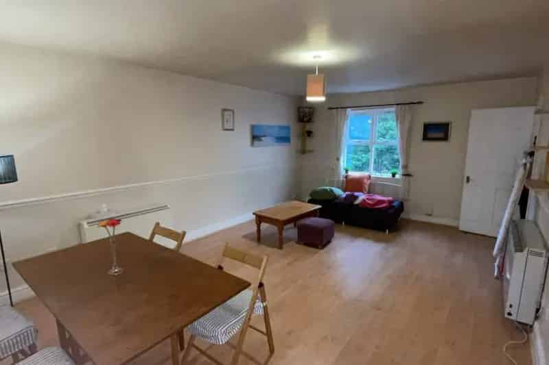 Spacious 2-Bedroom Flat in Sefton Park Zero Deposit Available