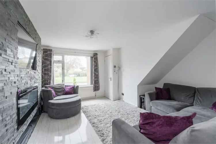 2 Bed House - Semi Detached with 1 Reception Room