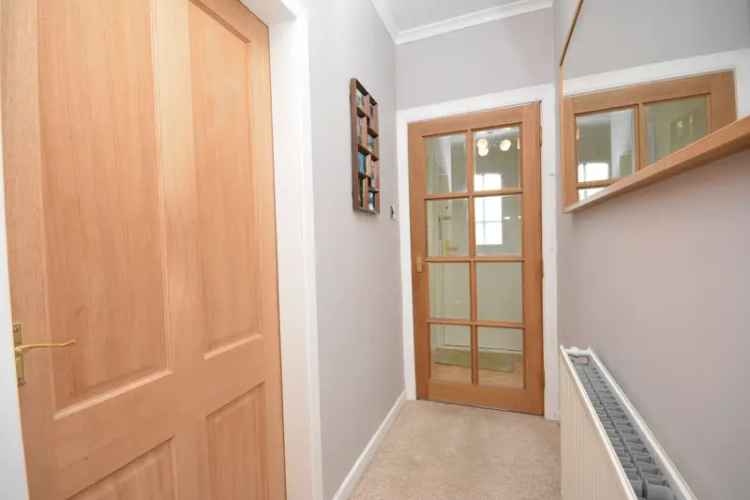 2 Bed Cottage Flat Near Falkirk Retail Park