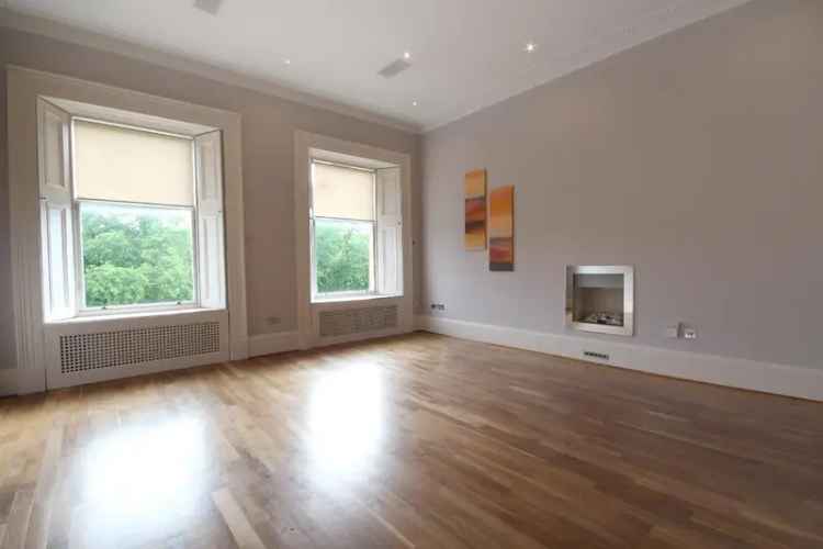 3 bedroom flat to rent