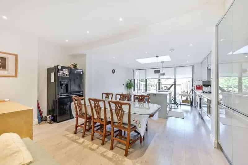 3 Bed House for Sale in Claremont Avenue