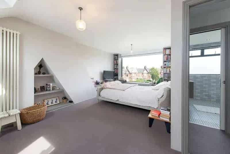 4 Bed House for Sale Near Kensal Green