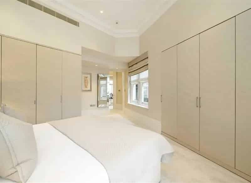 Two Double Bedroom Flat for Rent in Knightsbridge
