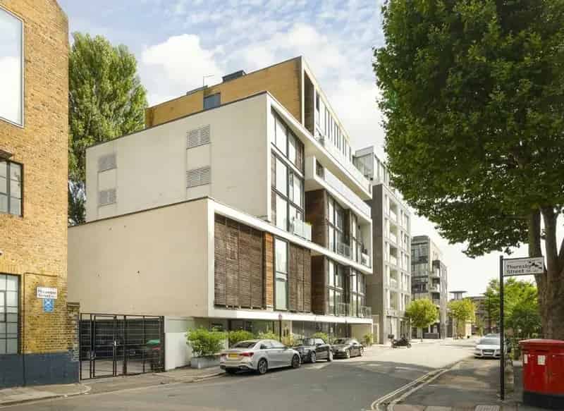 2-Bed 2-Bath Apartment Near Angel Old Street Stations