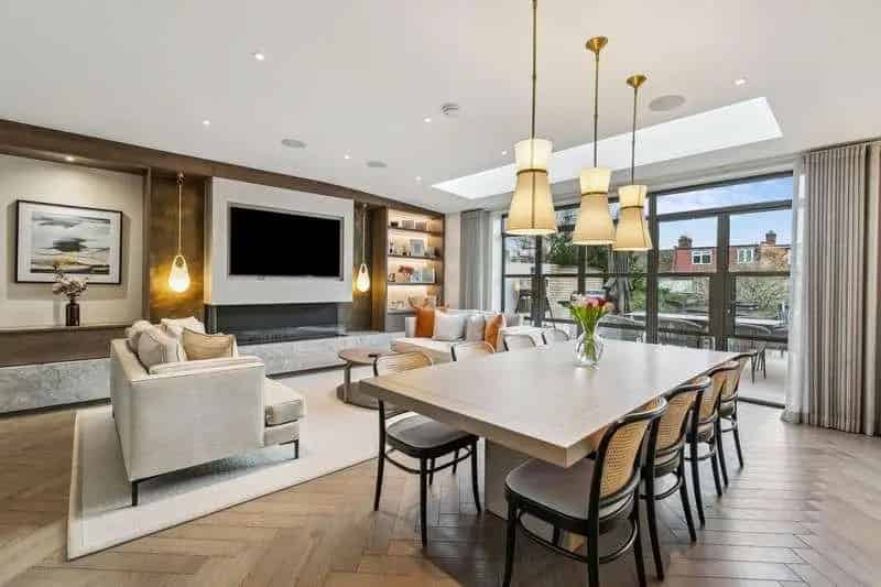 5 Bed House for Sale Luxury Family Home