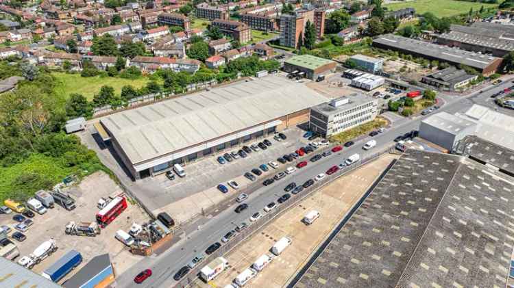 Warehouse for Rent Low Site Cover Excellent A13 Access