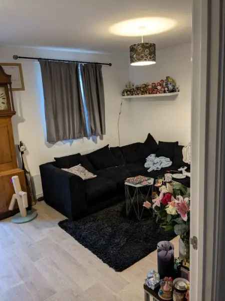 House For Rent in Folkestone and Hythe District, England