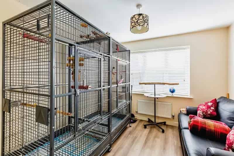 4-Bedroom Detached House in Corby - Modern Family Home