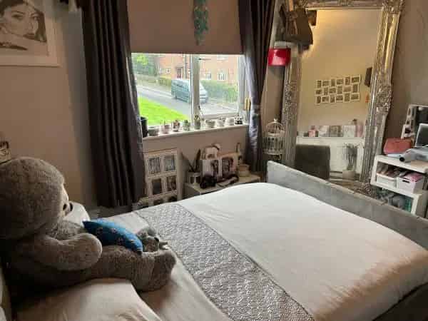 Three Bed House Near River Walks and Pub