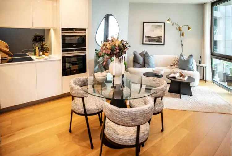 2 Bedroom Apartment for Sale Riverside Quarter London