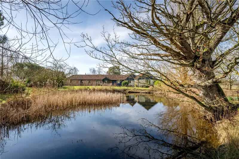 4 Bedroom House in Shotesham All Saints - Charming 18th Century Cottage