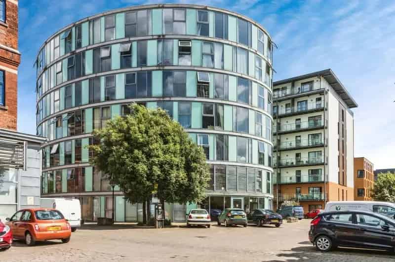 2 Bedroom Flat for Sale Manchester M4 Albion Works