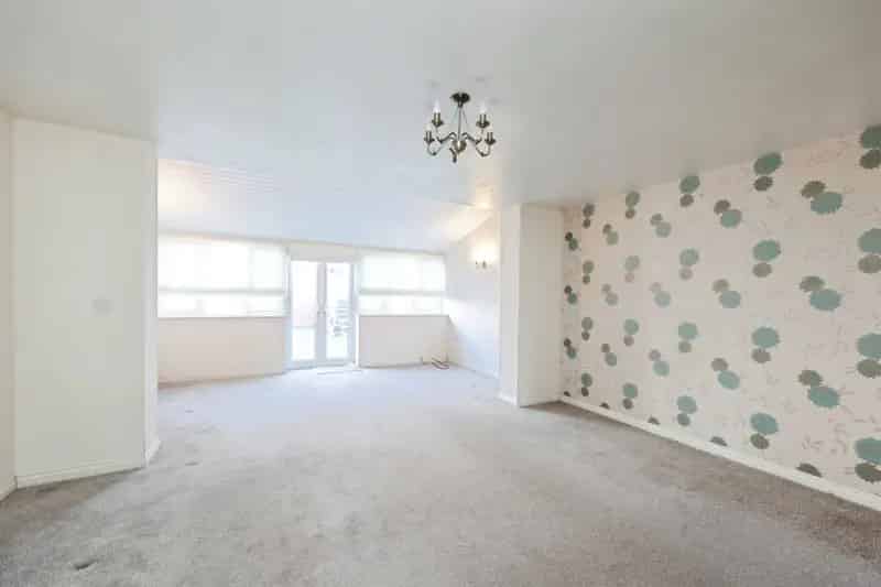 Four Bedroom Family Home Near Watford