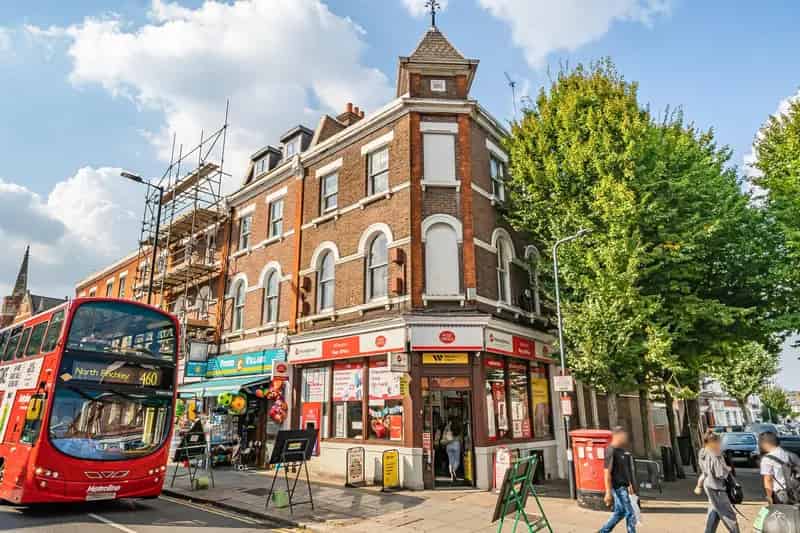 Modern Willesden Office Units Near Dollis Hill Station