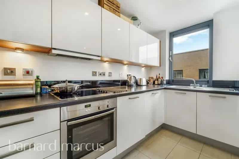 Two Bedroom Flat Charles Court Larden Road