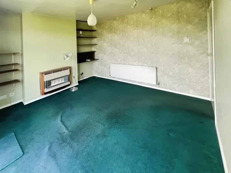 4 Bedroom Detached House For Sale - Needs Modernisation