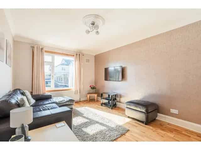 2 Bedroom Flat for Sale in Bonnyrigg