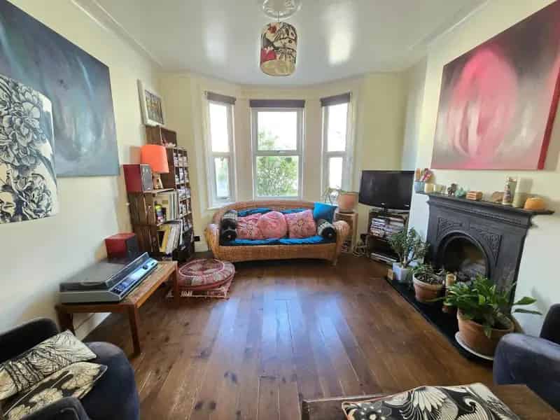 3 Bed Victorian House Bexhill Town Centre