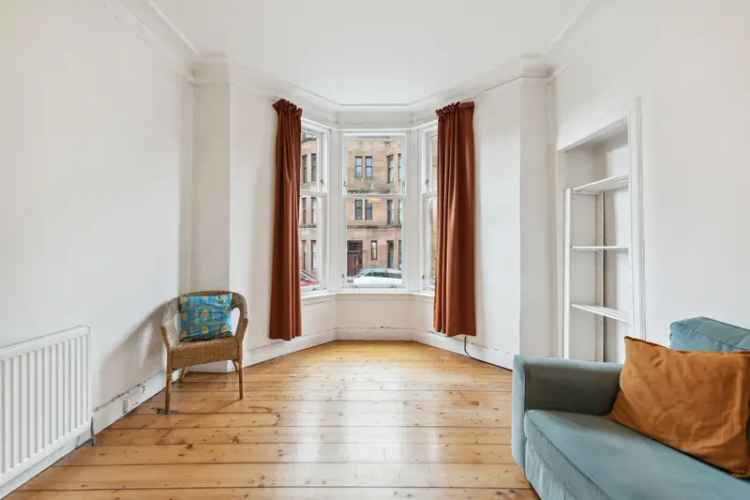 1-Bedroom Apartment West End Thornwood Near Partick Transport Links