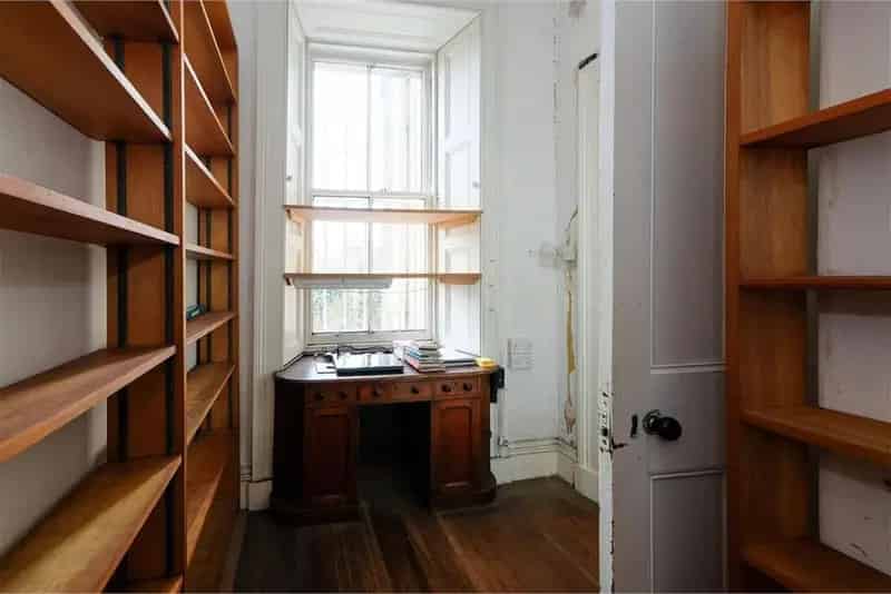 5 Bed Detached Victorian House with 4 Reception Rooms