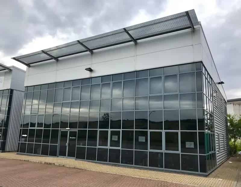 Ground Floor Office Space with 9 Parking Spaces