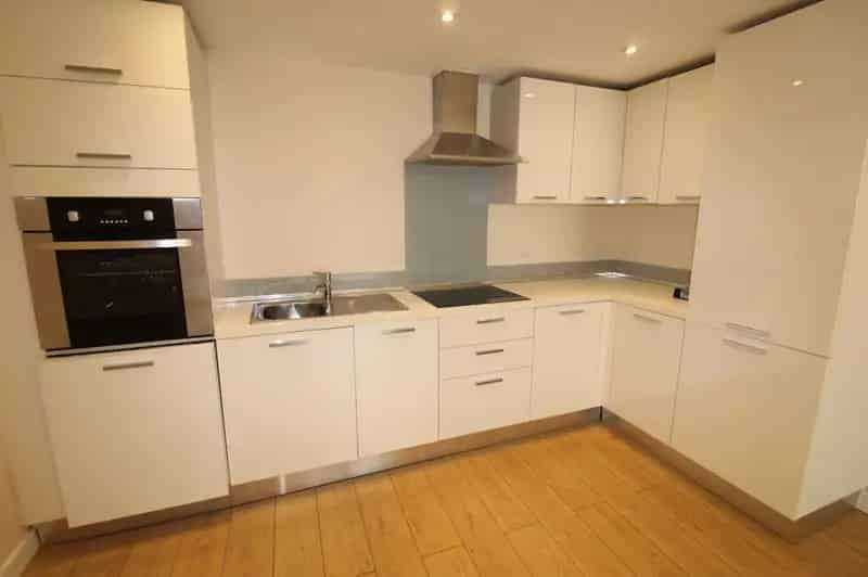 2 Bedroom Flat for Sale Birmingham B26 Cash Buyers Only
