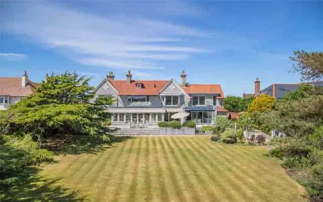 Family Home with Golf Course Views Hoylake