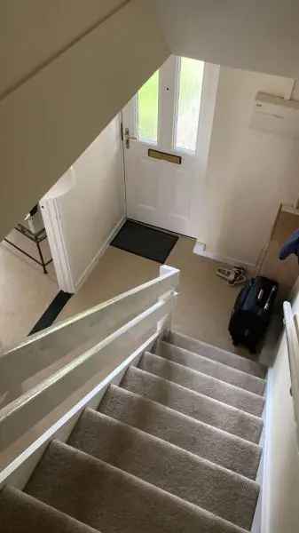 House For Rent in Chesterfield, England