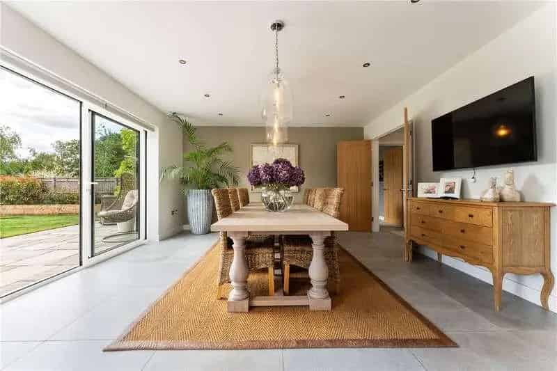 5 Bed House for Sale West Wellow Contemporary Family Home