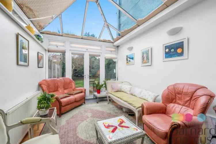 5 Bed House with Large Garden and Potential to Extend