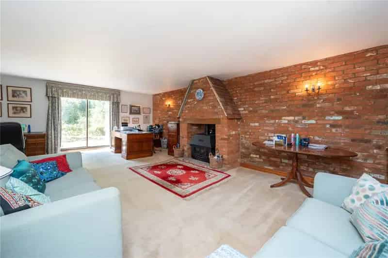 5 Bedroom Detached House For Sale Brook Green