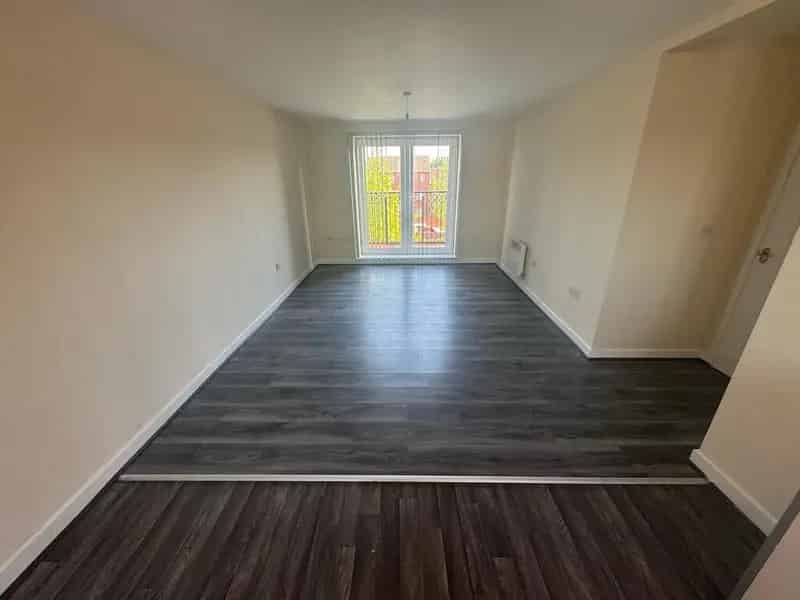 2 Bedroom Apartment with Balcony & Parking