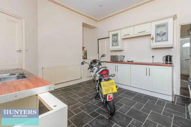 3 Bed End Terrace House For Sale Bradford
