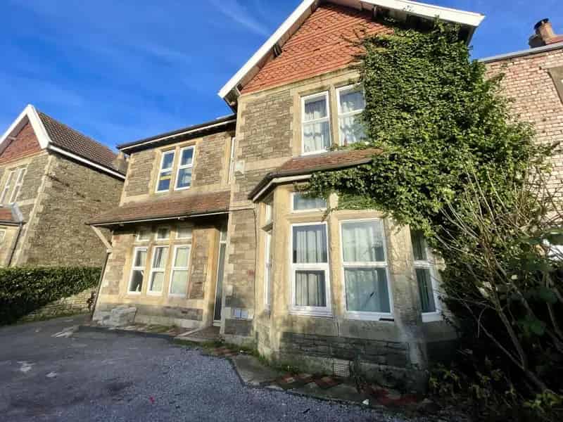 1 Bedroom Flat in Knowle Near City Centre