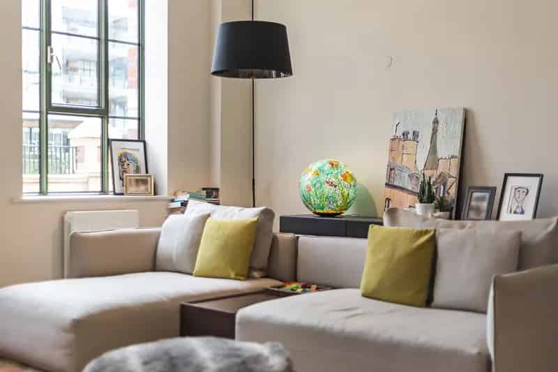 1 Bedroom Apartment for Sale Harrods Village Barnes