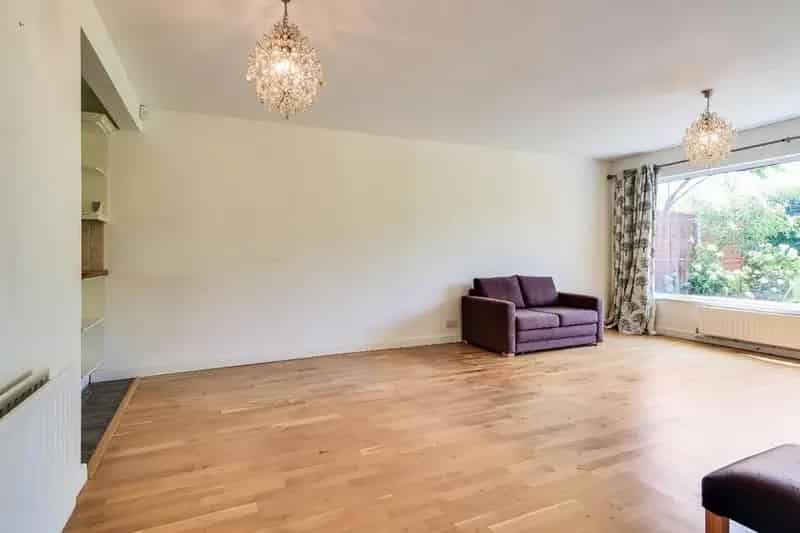 3 Bedroom Semi Detached House For Sale Cambridge