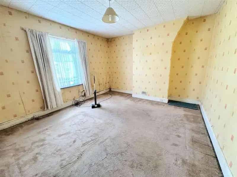 3 Bed House for Sale in Old Swan