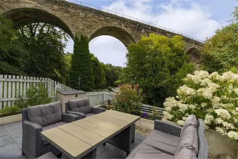 3 Bed End Terraced House Lasswade River Views