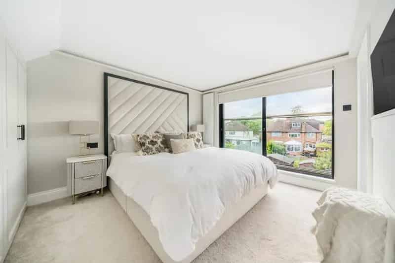 Hayes 3 4 Bedroom Family Home Near Schools Station