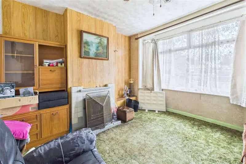 3 bed house for sale