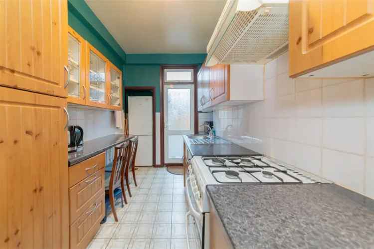 3 Bedroom Terraced House to Rent Hendon