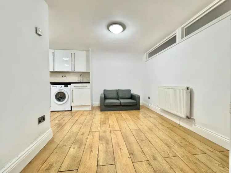 1 Bedroom Flat House to Rent Near St Katherine's Dock