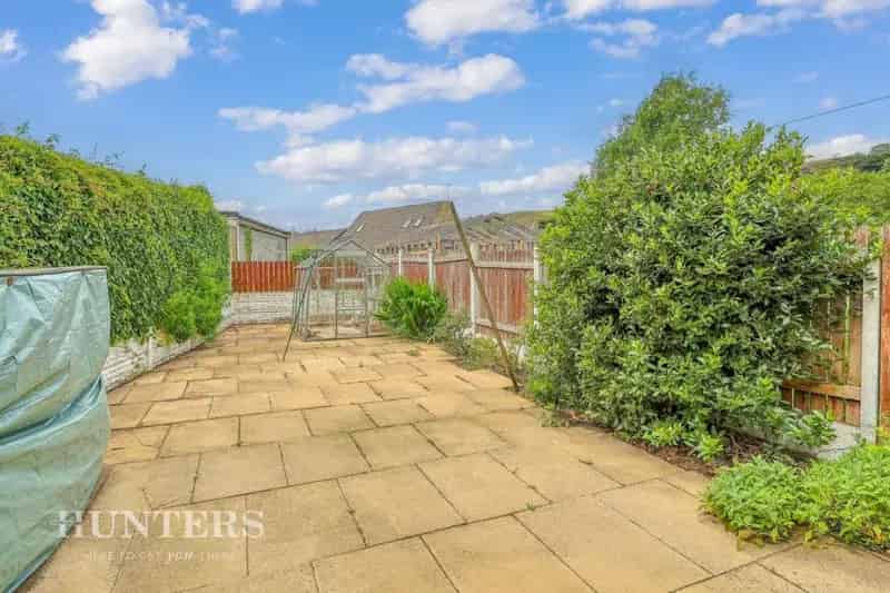 3 Bed Semi-Detached House for Sale