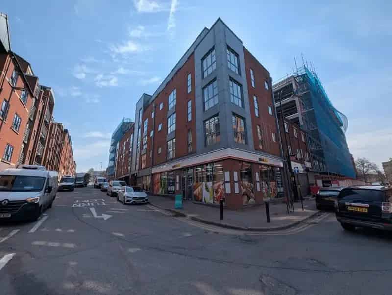 2 Bedroom Flat to Rent